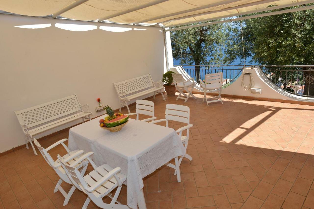 La Fenice -White House- Homeinsorrento- Massa Lubrense Exterior foto